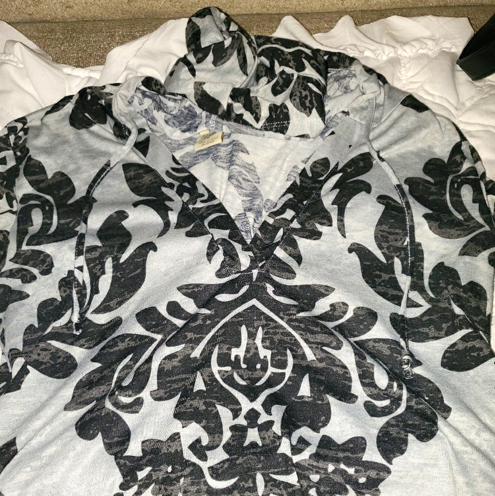 Long sleeve throw over